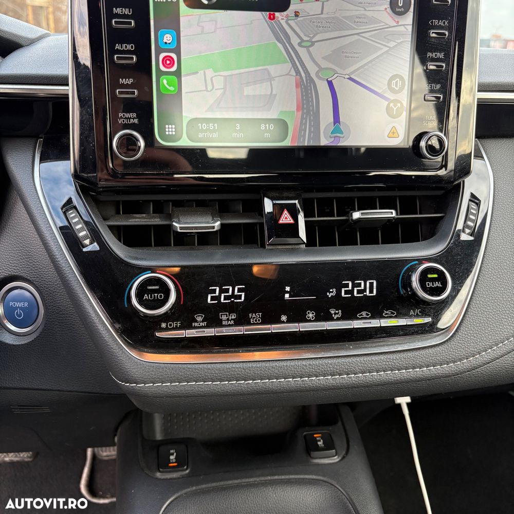 Toyota Corolla 1.8 HSD Business - 10