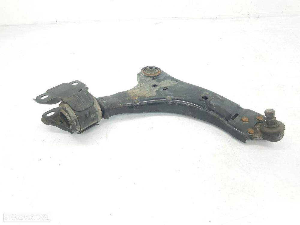 BRAÇO SUSPENSÃO INFERIOR FRENTE DIREITO VOLVO XC60 - 1