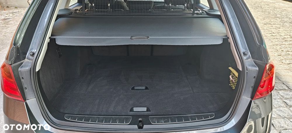 BMW Seria 3 316i Sport Line - 30