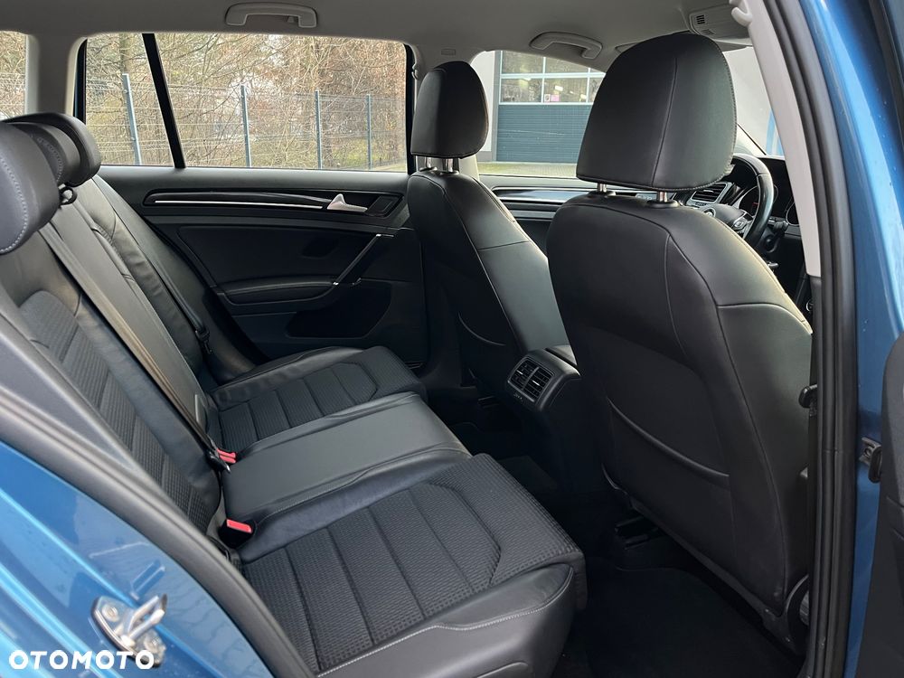 Volkswagen Golf Variant 1.6 TDI BMT Highline - 12