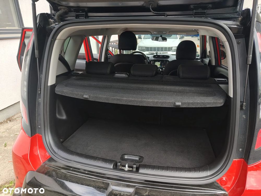 Kia Soul 1.6 CRDI M - 11