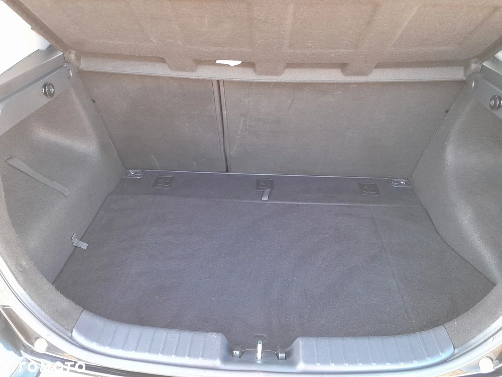 Hyundai i30 - 34