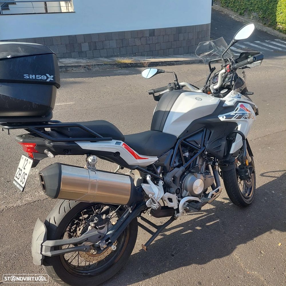 Benelli TRK 502 - 3