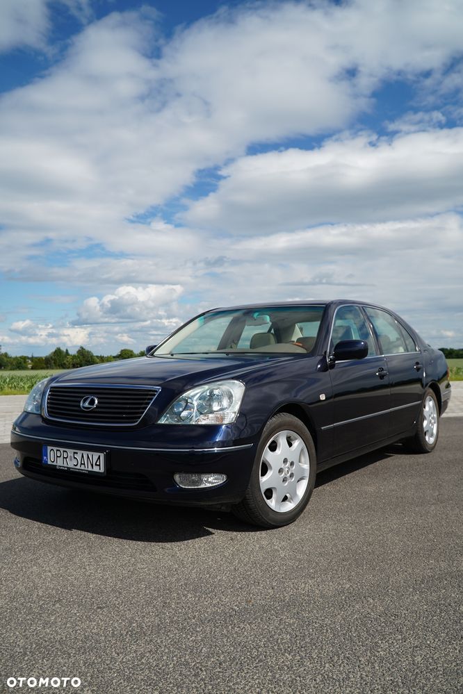 Lexus LS Standard - 3