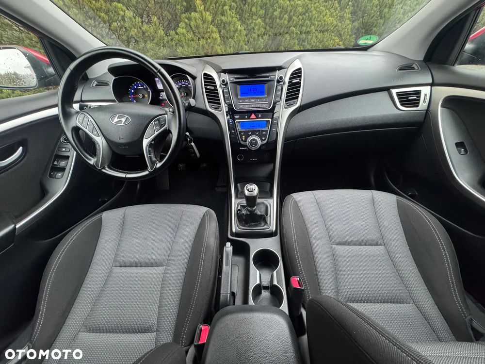 Hyundai i30 1.4 Comfort World Cup - 8