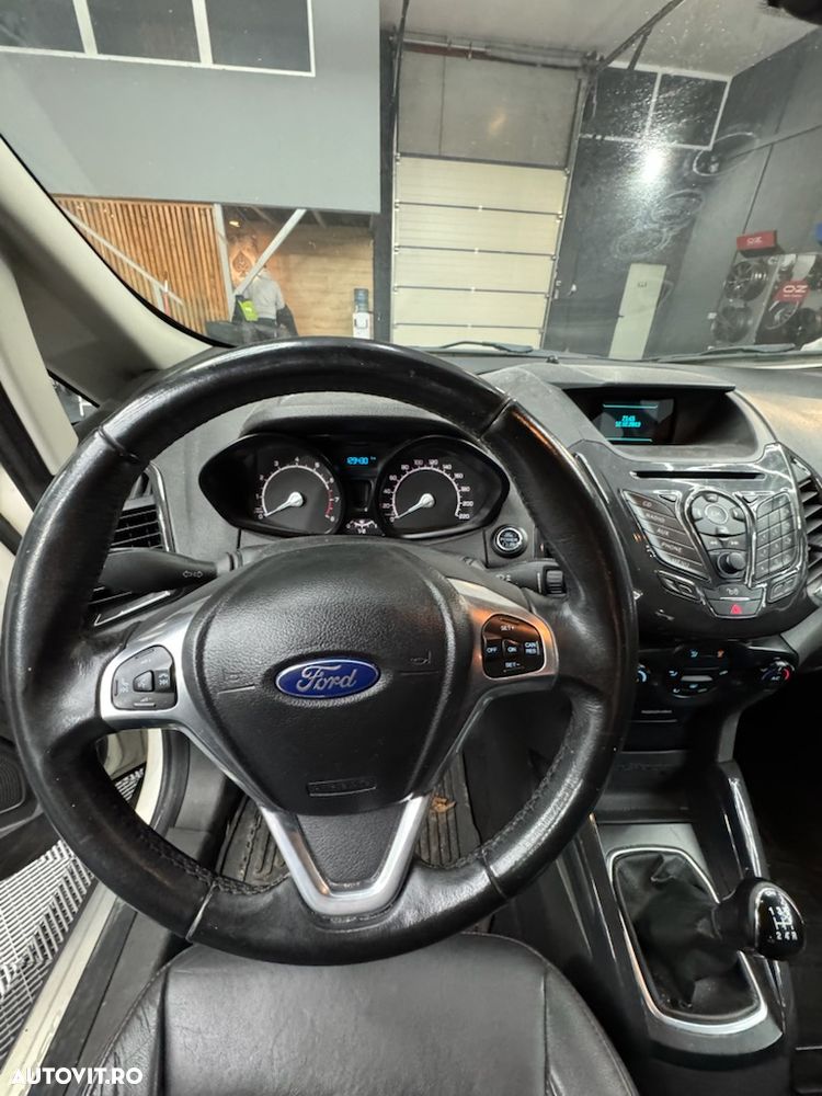 Ford EcoSport 1.0 EcoBoost - 10