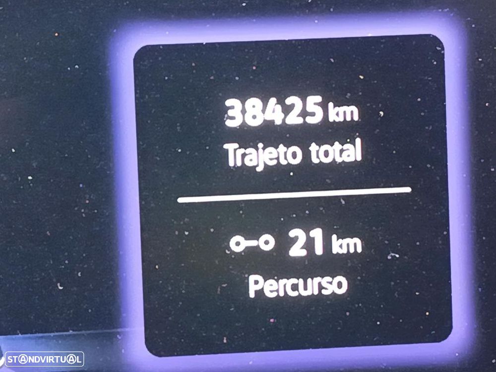 VW Tiguan 2.0 TDI Urban DSG - 7