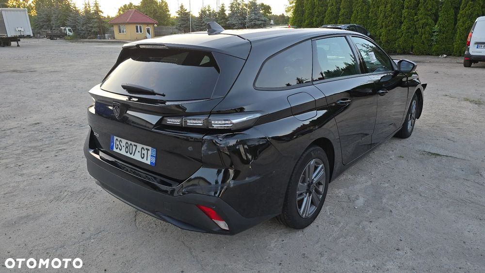 Peugeot 308 SW PureTech 130 EAT8 Active Pack - 4