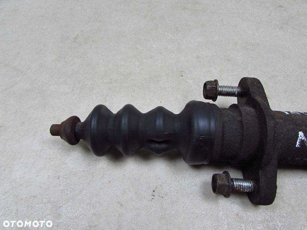 ISUZU N35 N75 NPR NQR 5.2 07-18 WYSPRZEGLIK SILOWNIK SPRZEGLA - 2