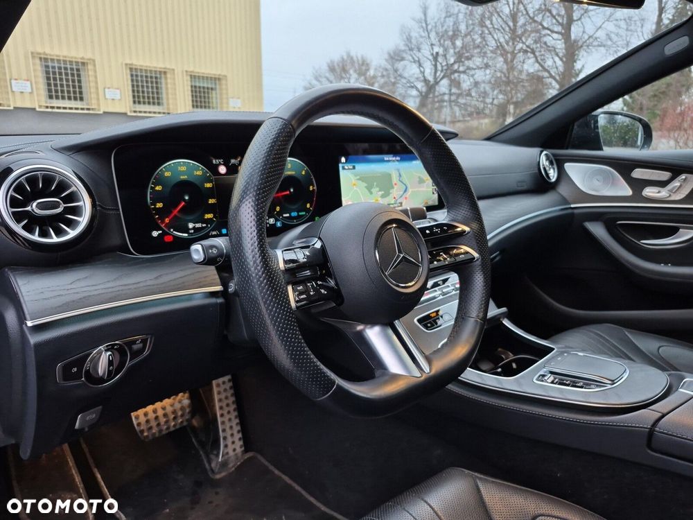 Mercedes-Benz CLS - 13
