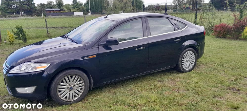 Ford Mondeo 2.0 TDCi Ghia - 10