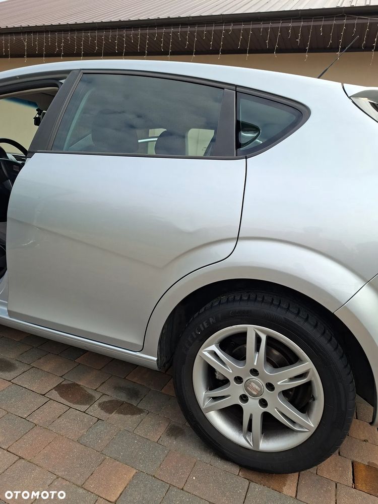 Seat Leon 1.6 TDI Ecomotive Reference - 6