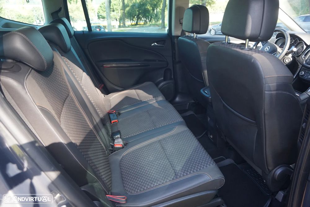 Opel Zafira 1.6 CDTi Cosmo - 17