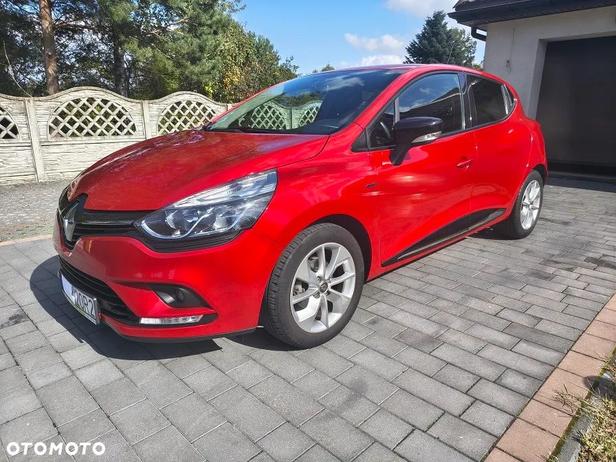 Renault Clio 1.2 16V Limited - 32