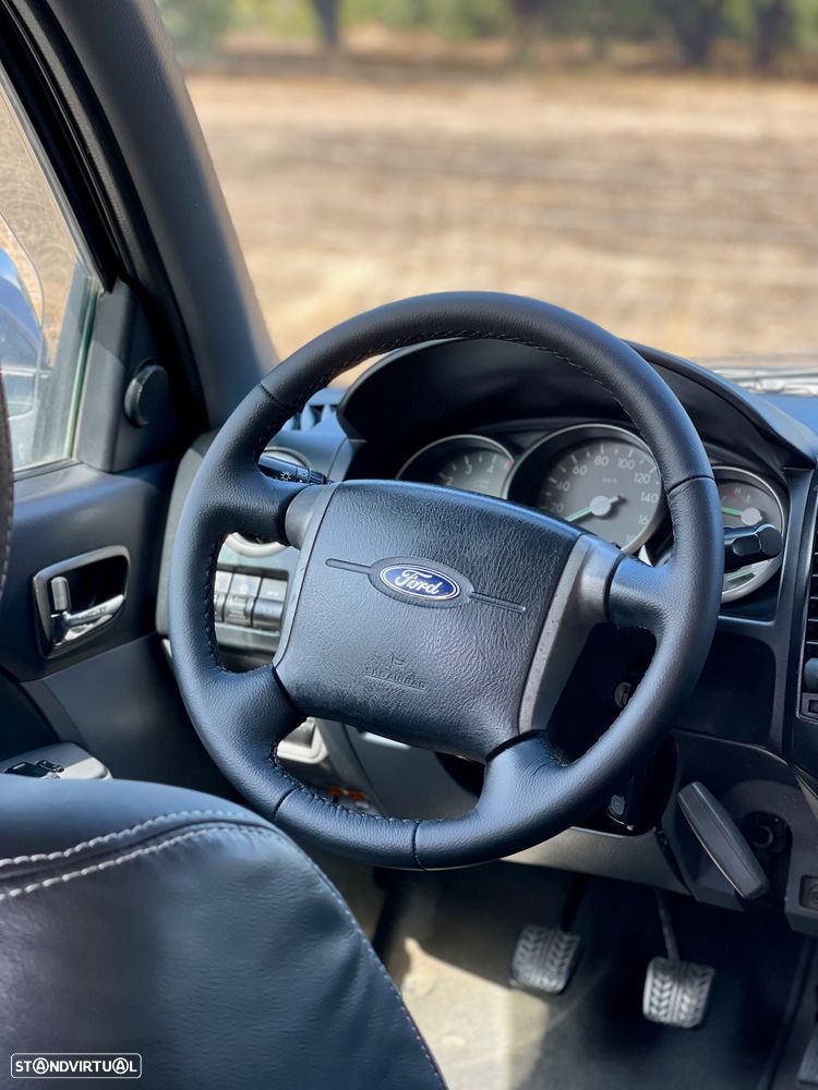 Ford Ranger 2.5 TDCi CD XLT - 14