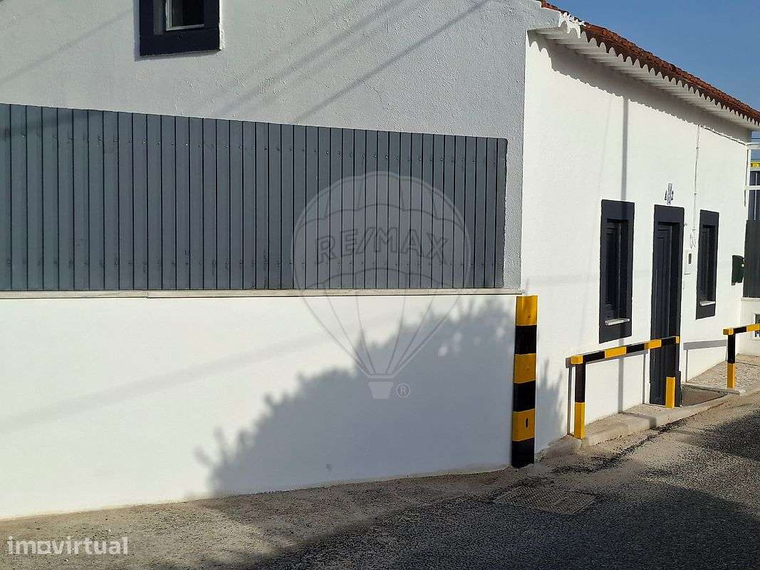 Moradia T2 para arrendamento - Grande imagem: 2/5