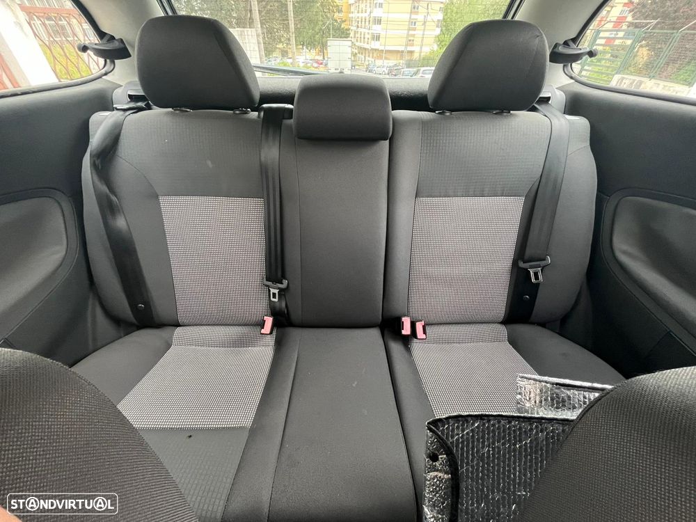 SEAT Ibiza 1.2 12V Reference - 10