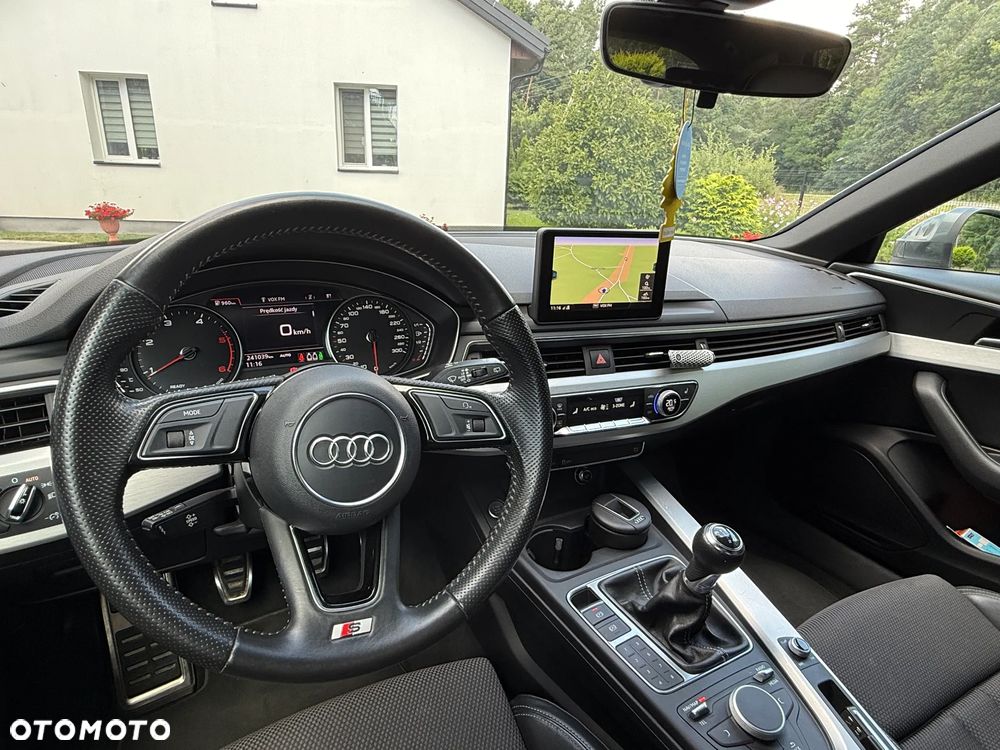 Audi A4 Avant 2.0 TDI DPF clean diesel S line Sportpaket - 21