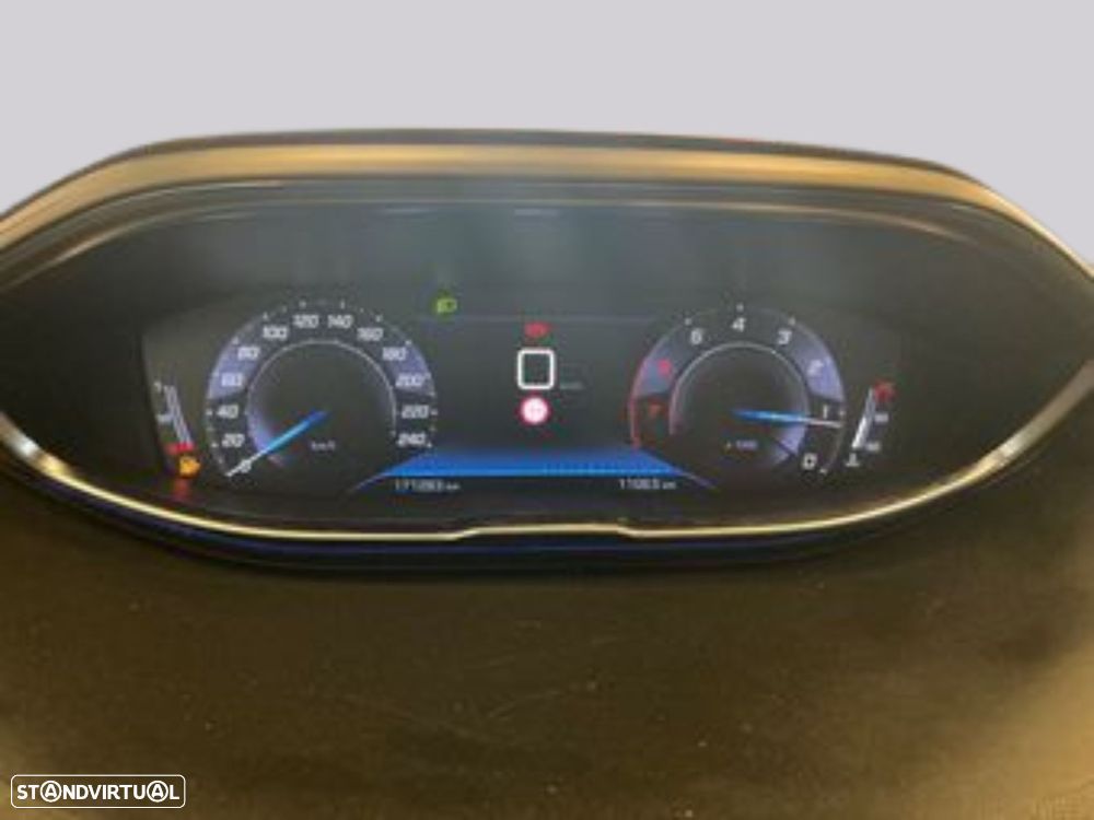 Peugeot 5008 - 4
