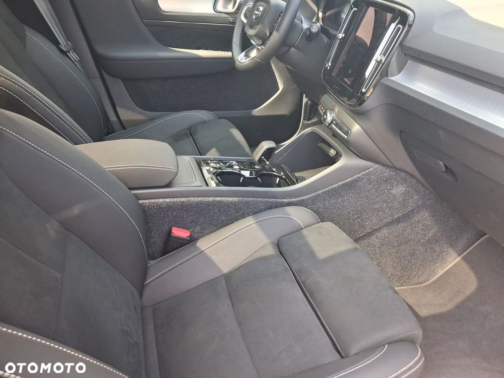 Volvo XC 40 - 13