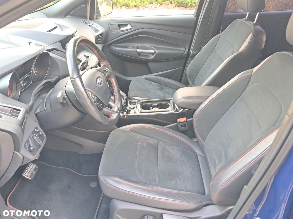 Ford Kuga 2.0 TDCi 4x4 ST-Line - 20