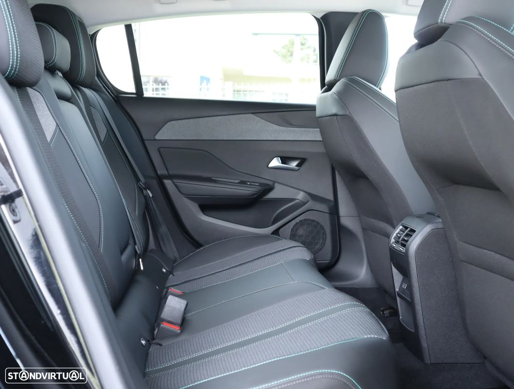 Peugeot e-308 156 Allure - 21