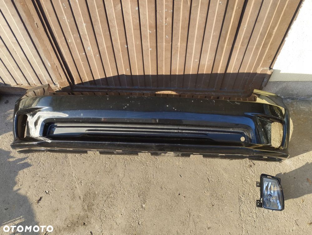 Zderzak przód Dodge RAM 2013-2018