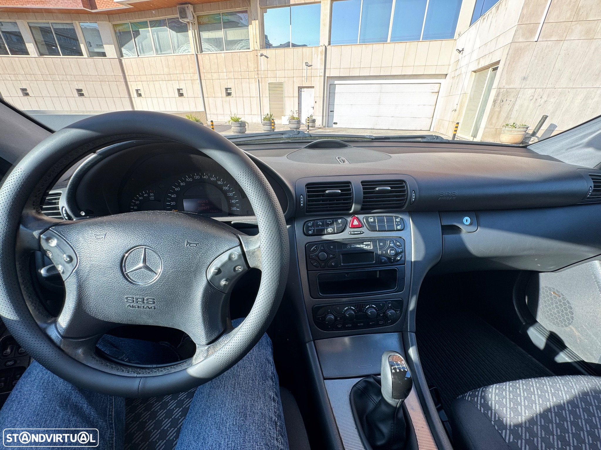 Mercedes-Benz C 220 CDi Avantgarde - 11
