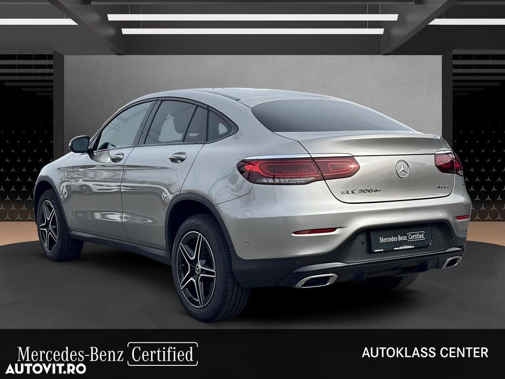 Mercedes-Benz GLC Coupe 300 de 4Matic 9G-TRONIC AMG Line - 3
