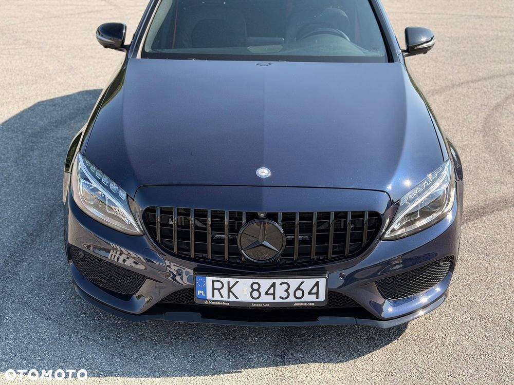 Mercedes-Benz Klasa C AMG 43 4Matic 9G-TRONIC - 14