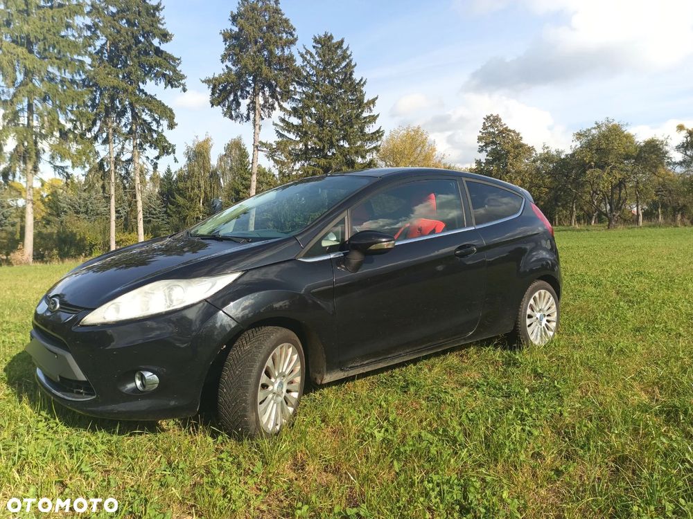 Ford Fiesta - 10
