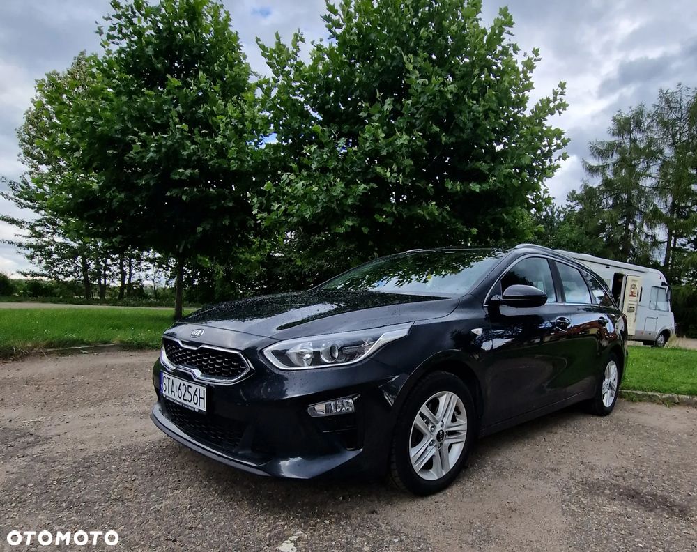 Kia Ceed 1.6 CRDi mHEV M - 5