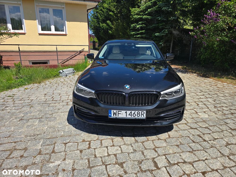 BMW Seria 5 520d xDrive Sport Line sport - 8