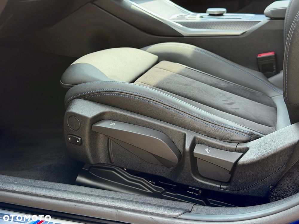 BMW Seria 3 330i M Sport sport - 27