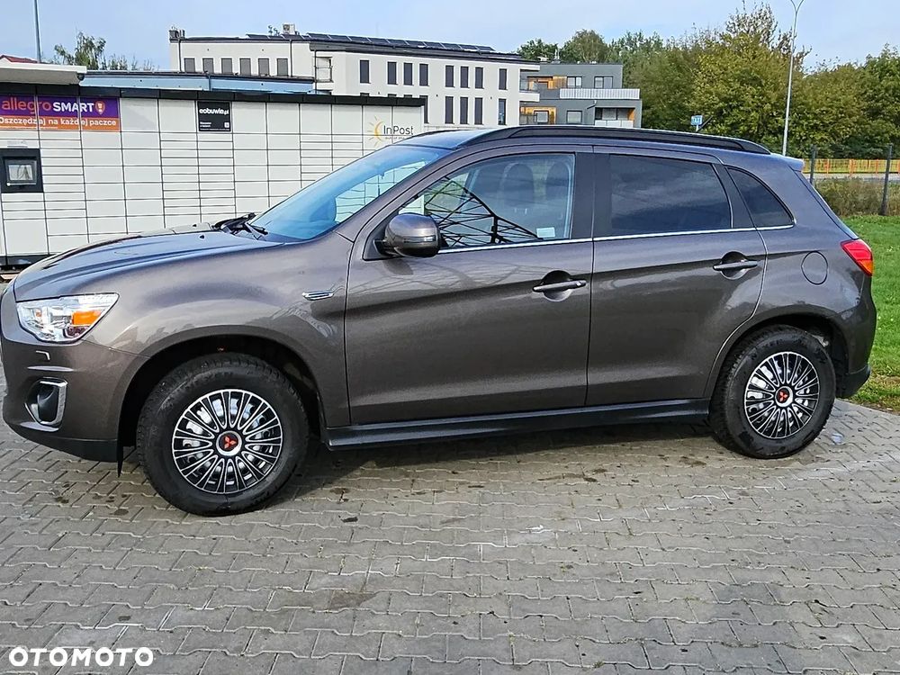 Mitsubishi ASX - 3