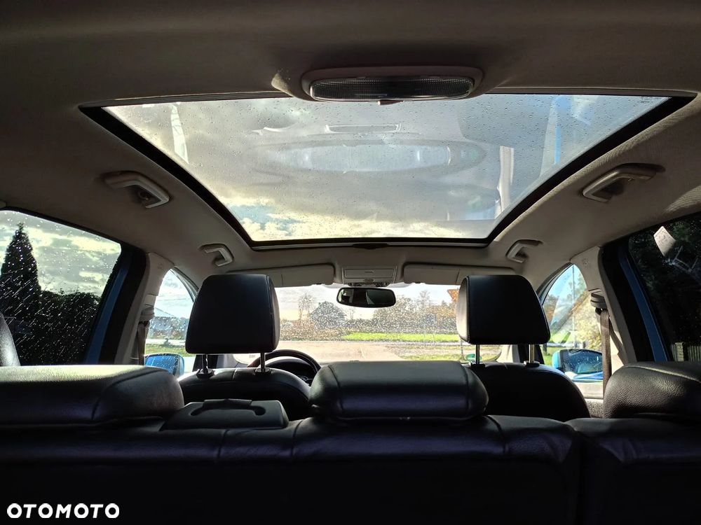 Ford Kuga 2.0 TDCi Titanium - 11