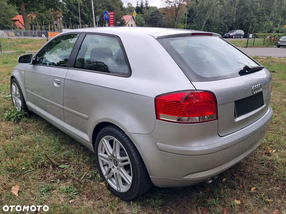 Audi A3 3-drzwiowe - 8