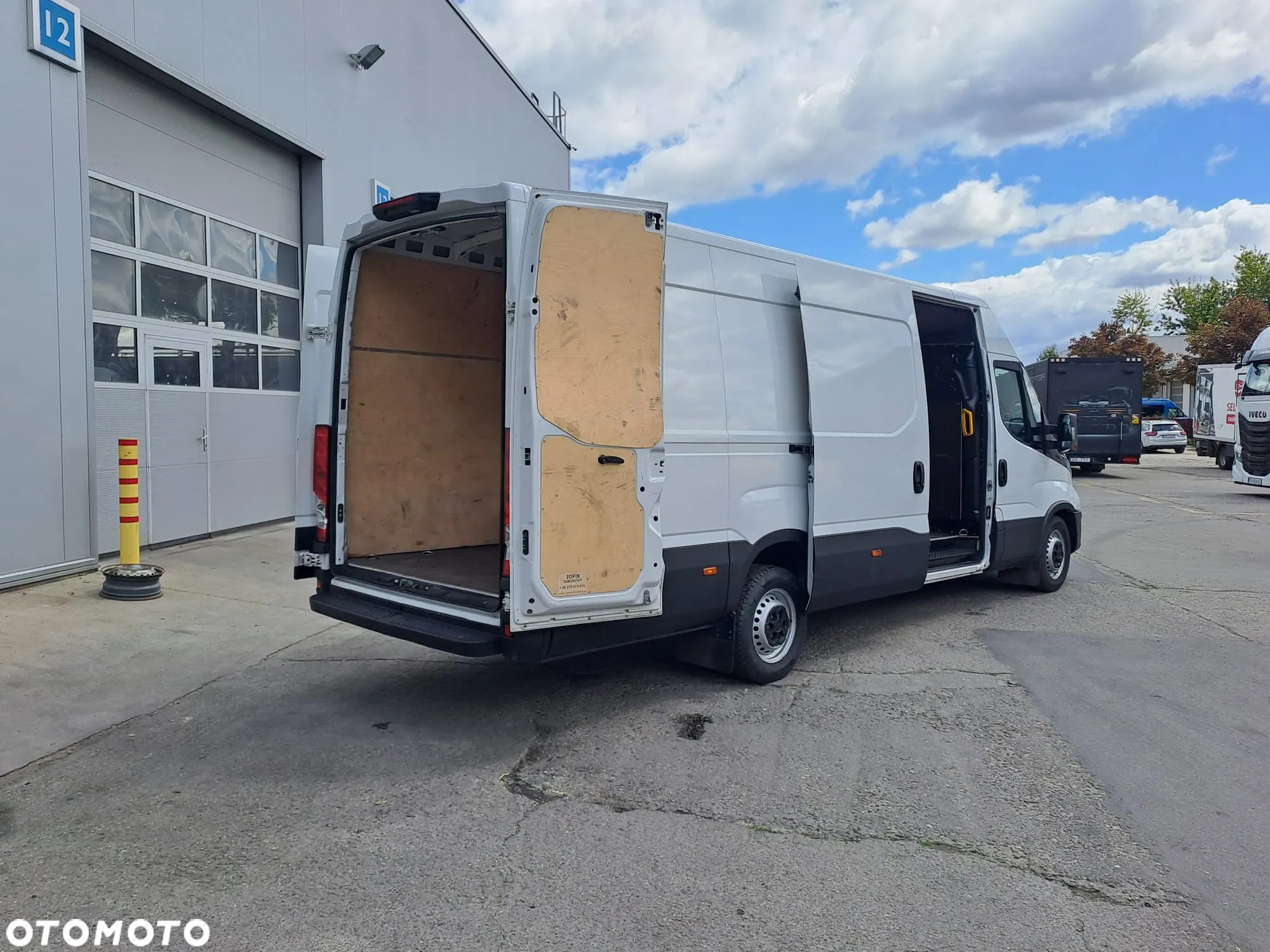 Iveco L4H2,  kamera , aktywny tempomat,  LED- gwarancja do 14/11/2025 - 13