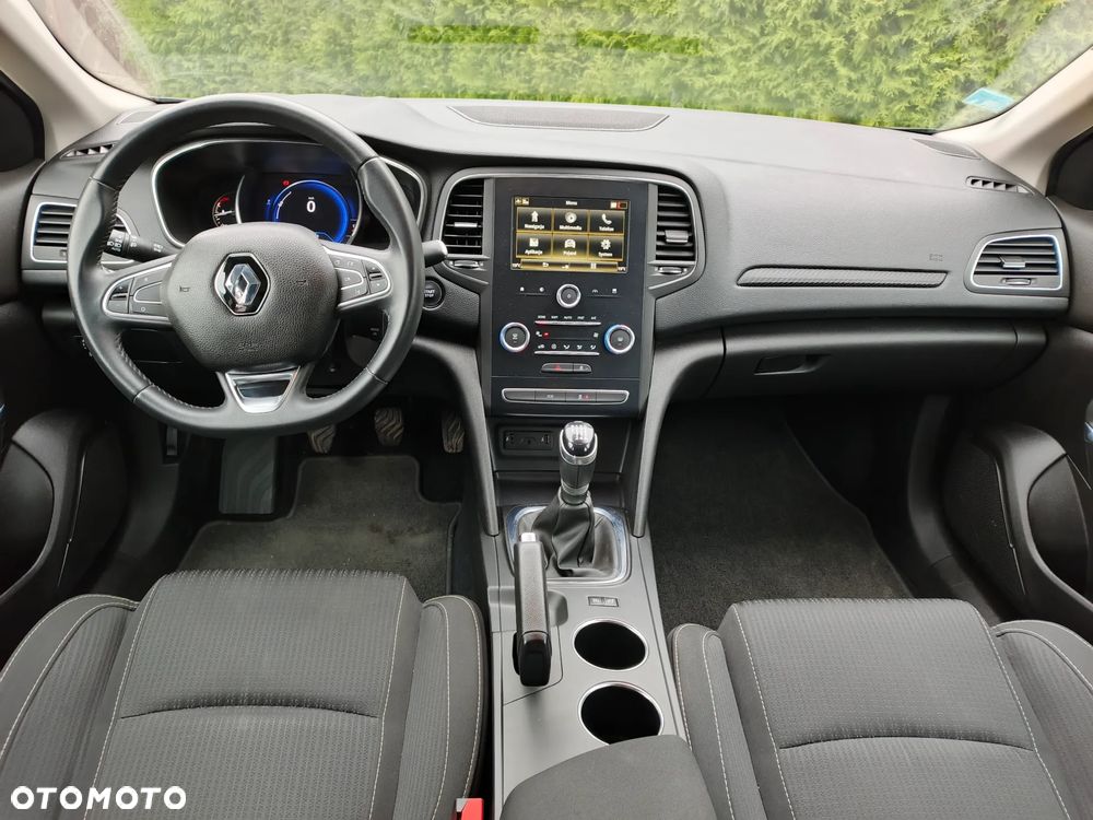 Renault Megane TCe 140 GPF BOSE EDITION - 7