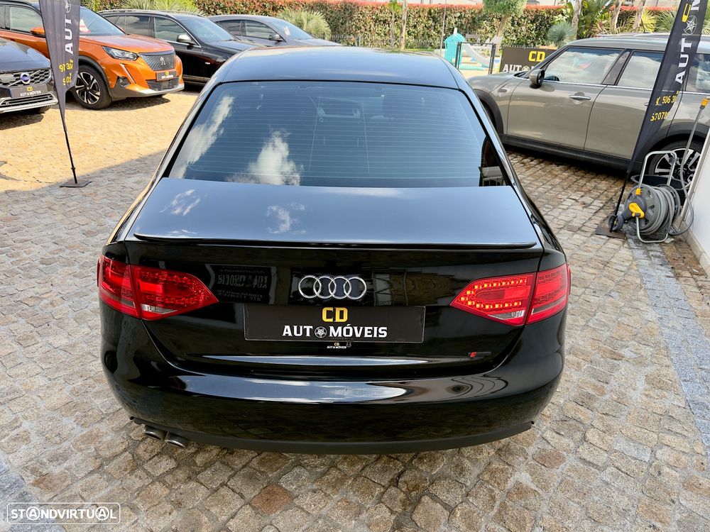 Audi A4 2.0 TDI S-line - 3