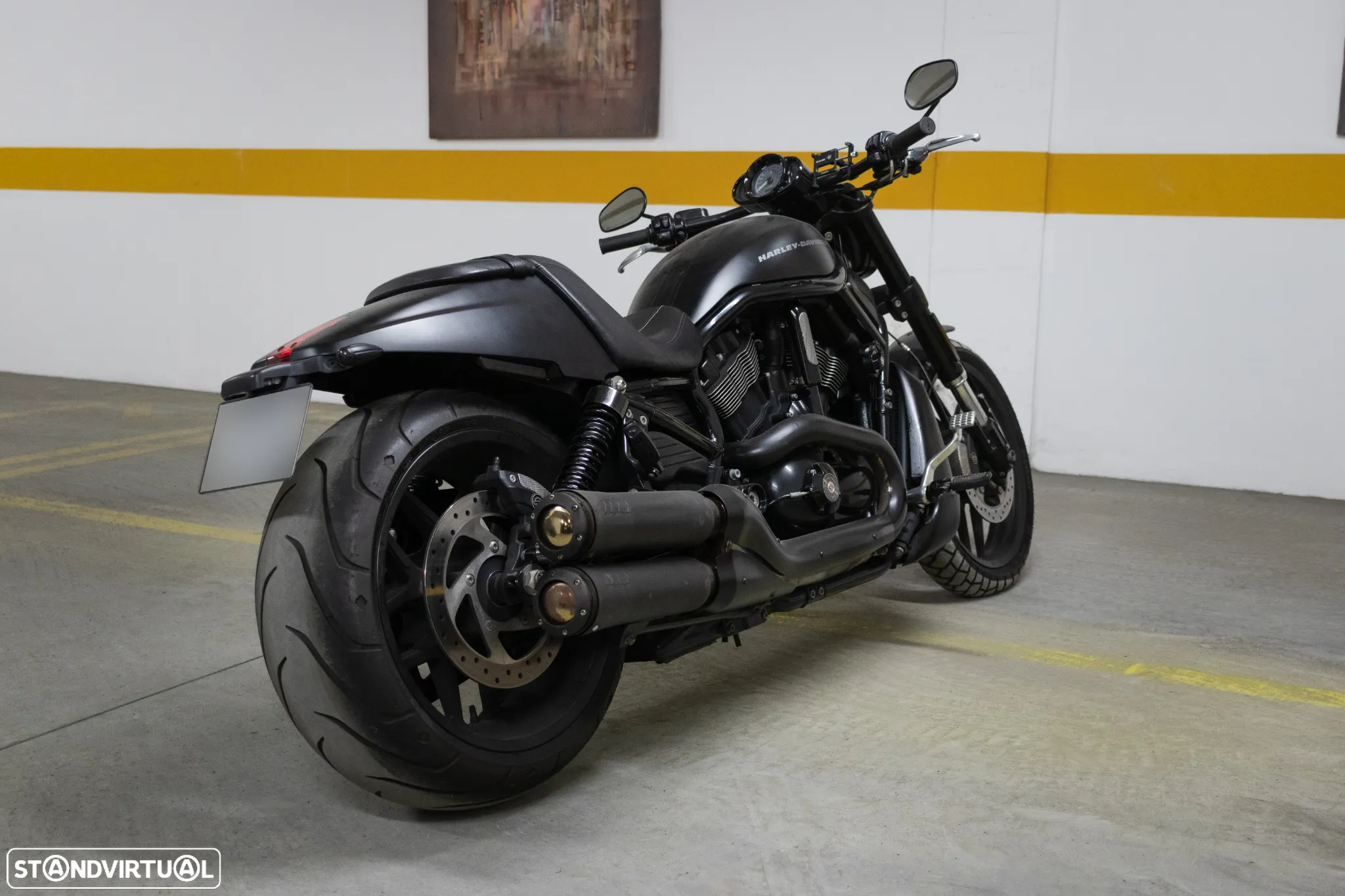 Harley-Davidson VRSCD Night Rod Special - 4