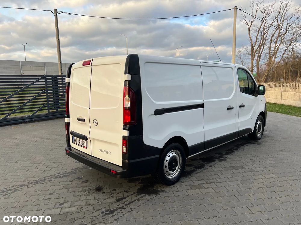 Opel Vivaro - 7
