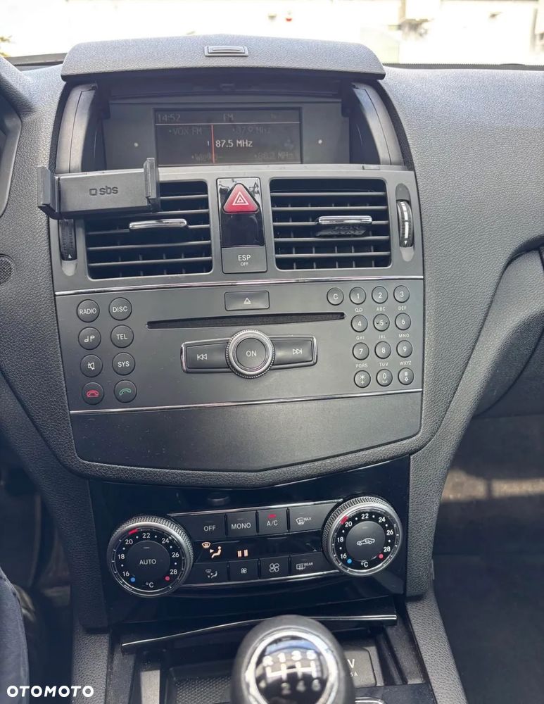 Mercedes-Benz Klasa C 220 CDI Classic - 10