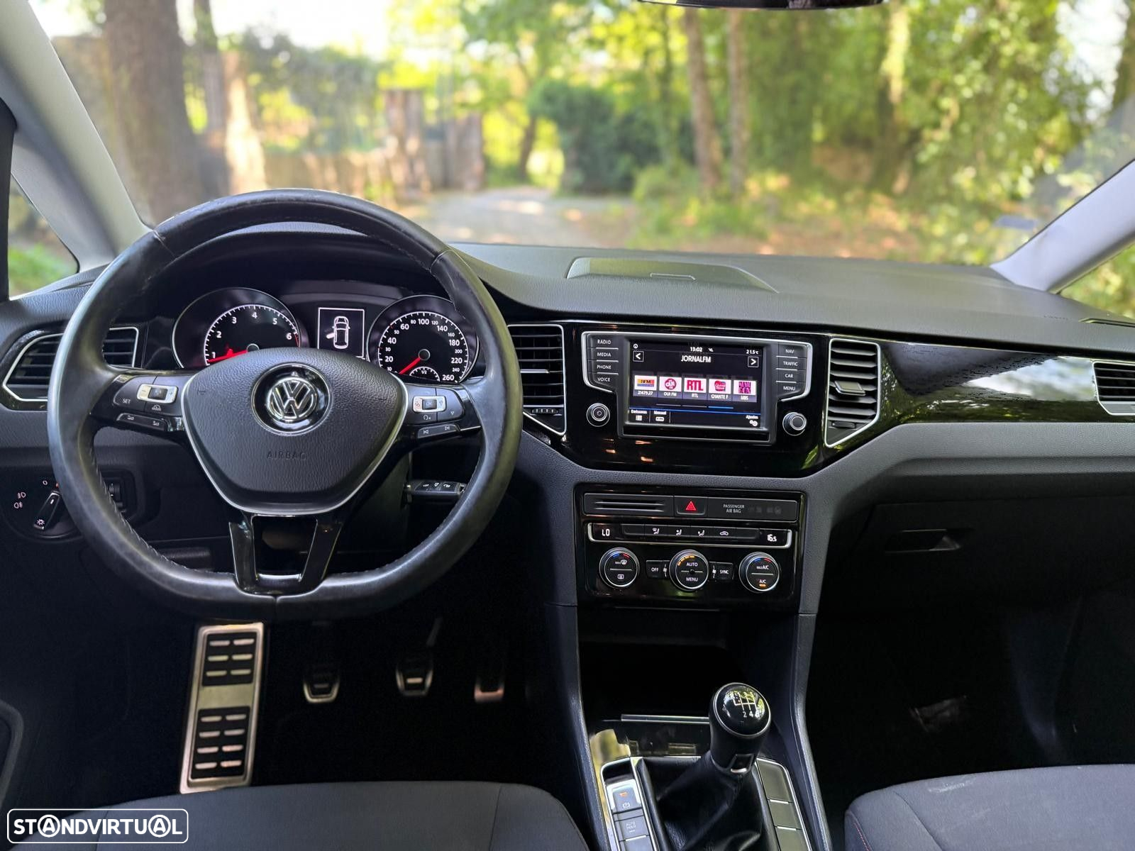 VW Golf Sportsvan - 11
