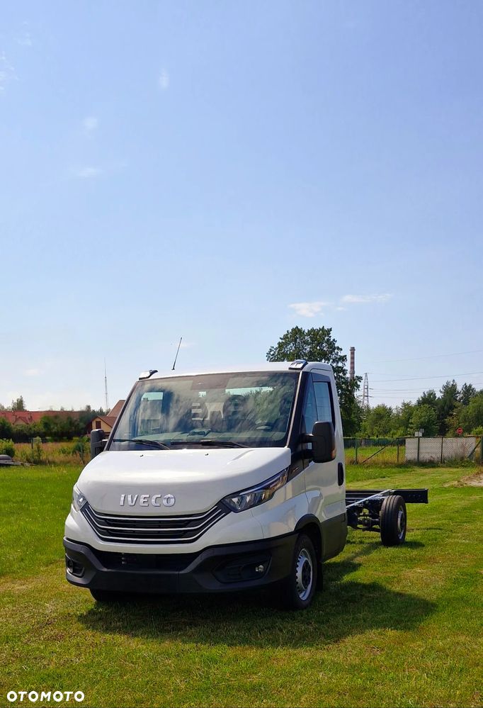 Iveco Daily 35S18 - 1