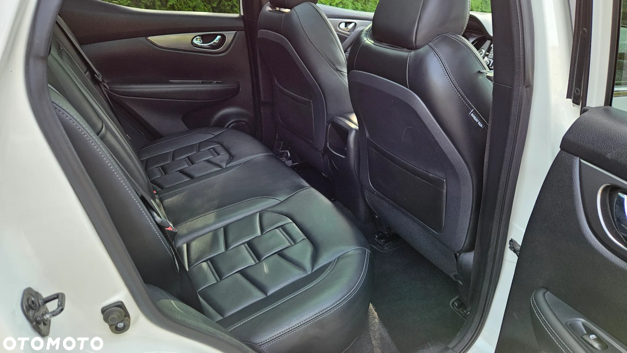 Nissan Qashqai 1.6 dCi ALL-MODE 4x4i TEKNA+ - 34