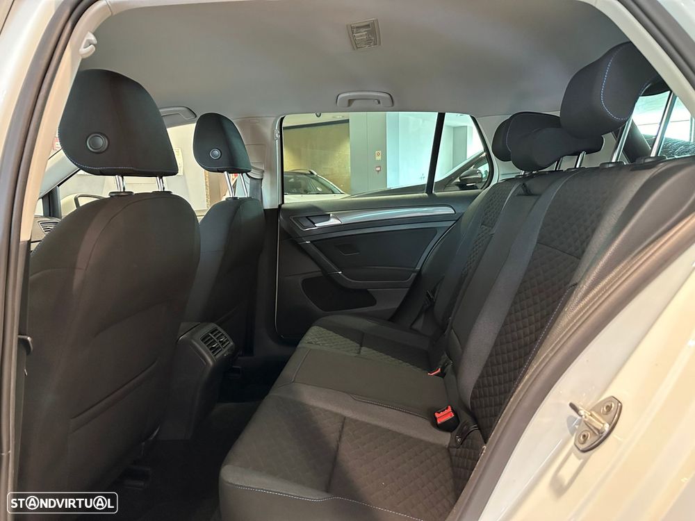 VW Golf 1.6 TDI Join - 27