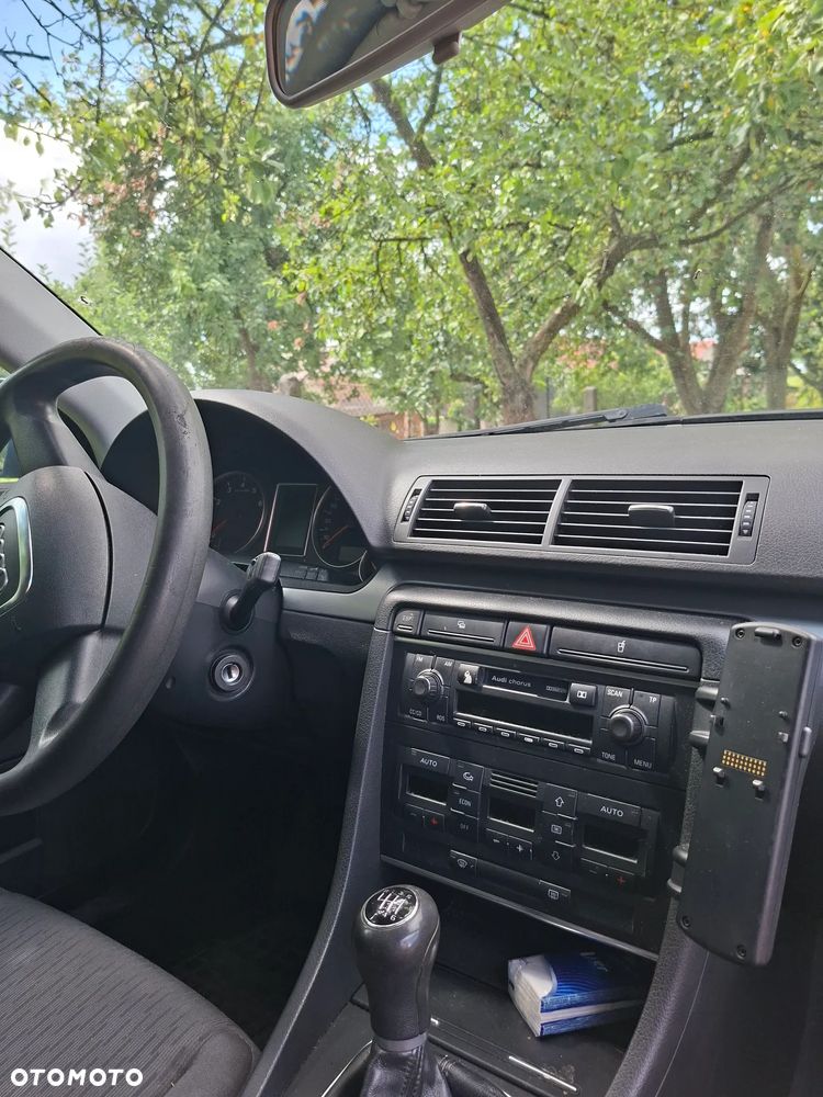 Audi A4 Avant 2.0 T FSI - 7