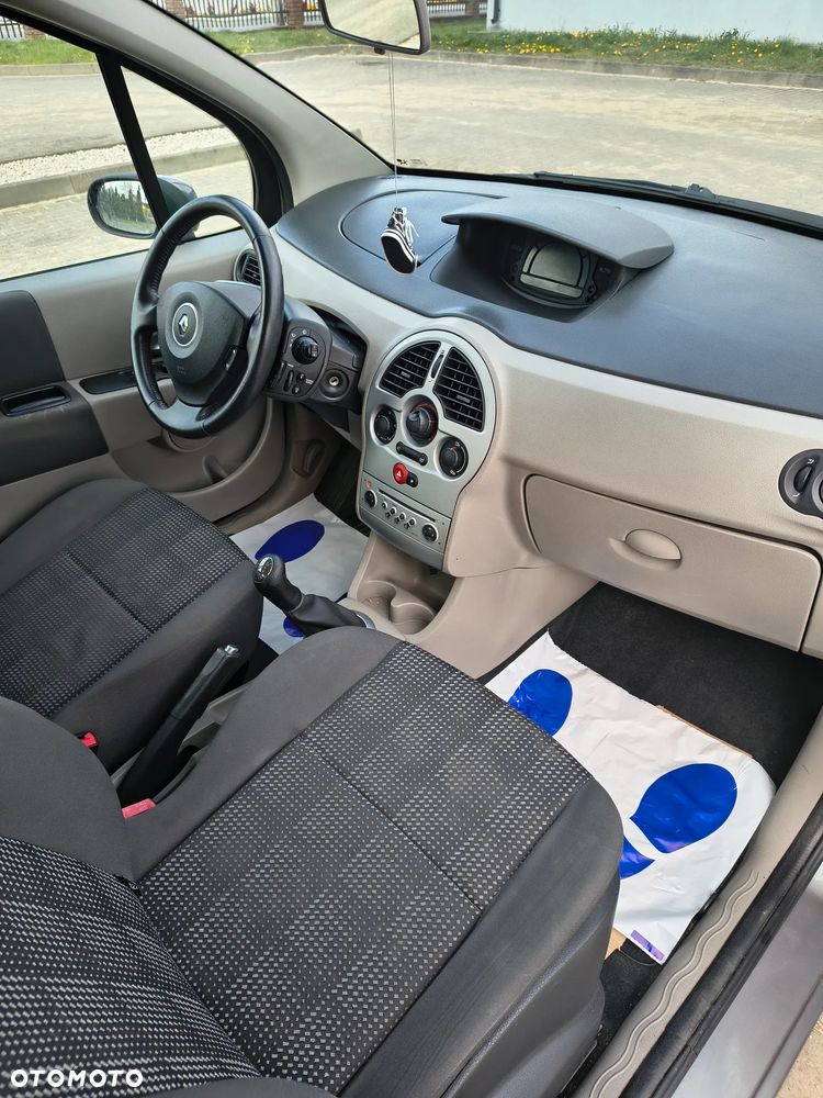Renault Modus 1.6 16V Privilege - 8