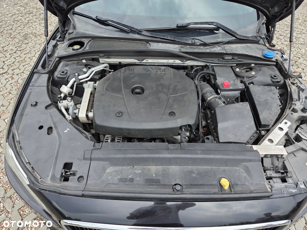 Volvo S90 T5 Momentum - 37